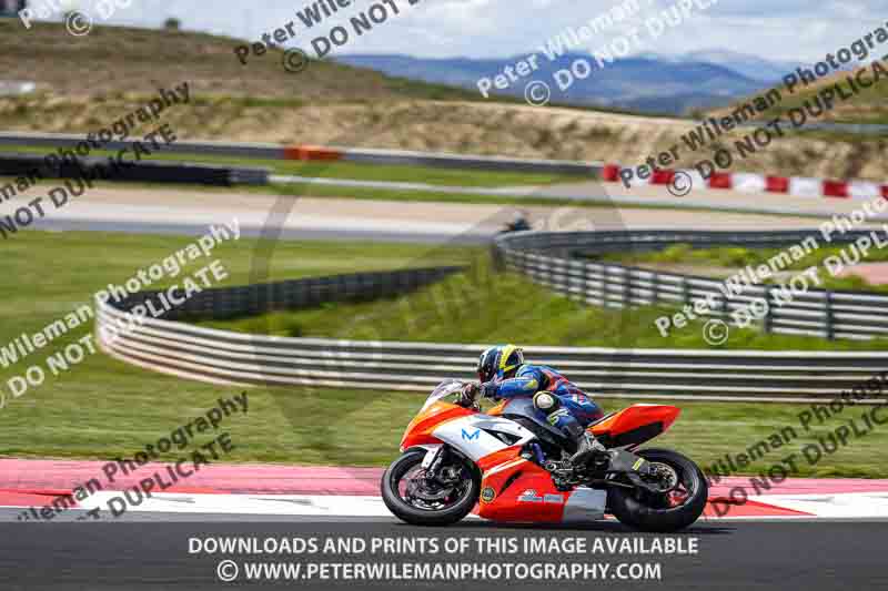 cadwell no limits trackday;cadwell park;cadwell park photographs;cadwell trackday photographs;enduro digital images;event digital images;eventdigitalimages;navarra;no limits trackdays;peter wileman photography;racing digital images;trackday digital images;trackday photos